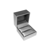 1561R/SV Silver Gray Leatherette Ring Box