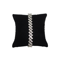 11-3/BK Bracelet & Bangle Display