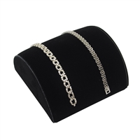 230-2/BK  Bracelet Half Moon Display