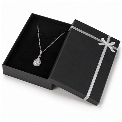 Luxury necklace and chain jewelry box with velvet interior